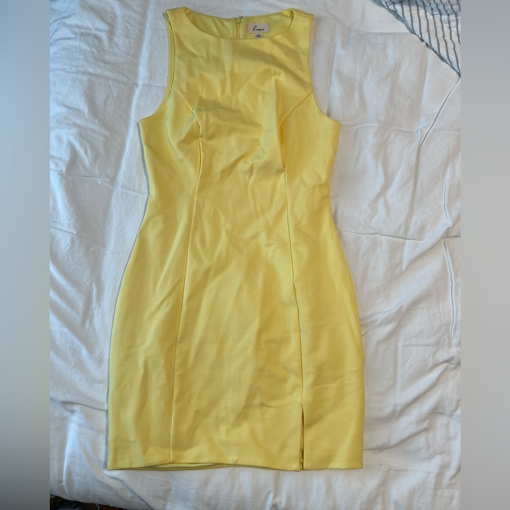 Yellow dress